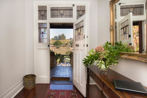 Historic Oakhill House Entire Estate - Hervey Bay Accommodation 3