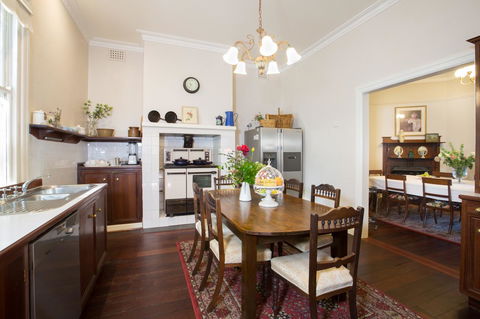 Historic Oakhill House Entire Estate - Hervey Bay Accommodation 15