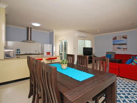 Seas The Day - Jurien Bay - Hervey Bay Accommodation 30
