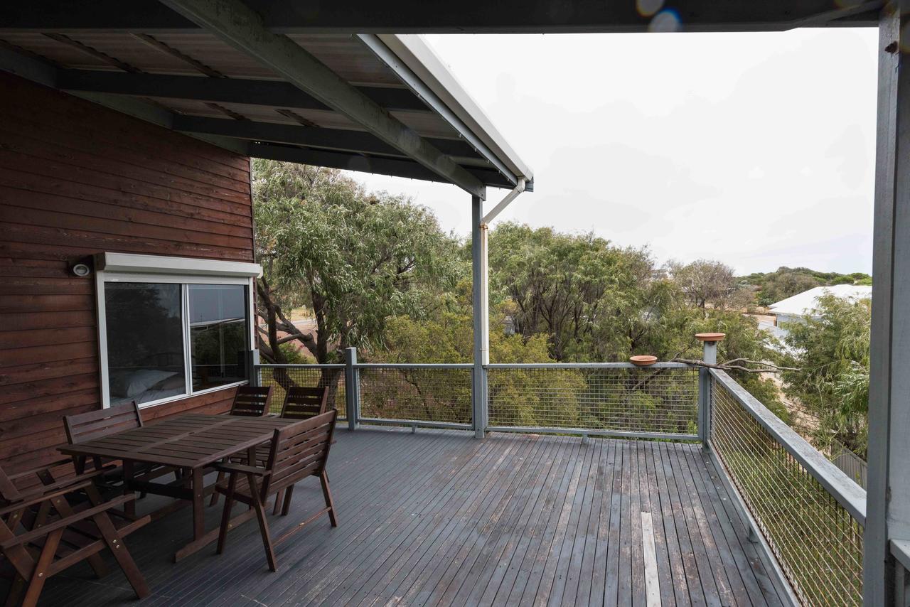 Peppermint Grove Beach WA Hervey Bay Accommodation