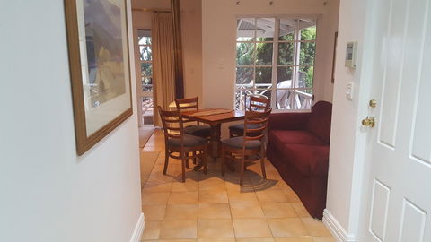 Two Sisters Chalets - Hervey Bay Accommodation 4