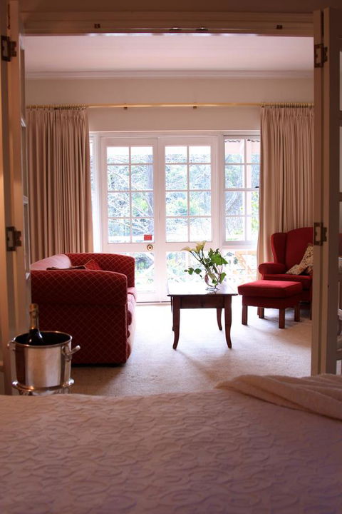 Two Sisters Chalets - Hervey Bay Accommodation 16