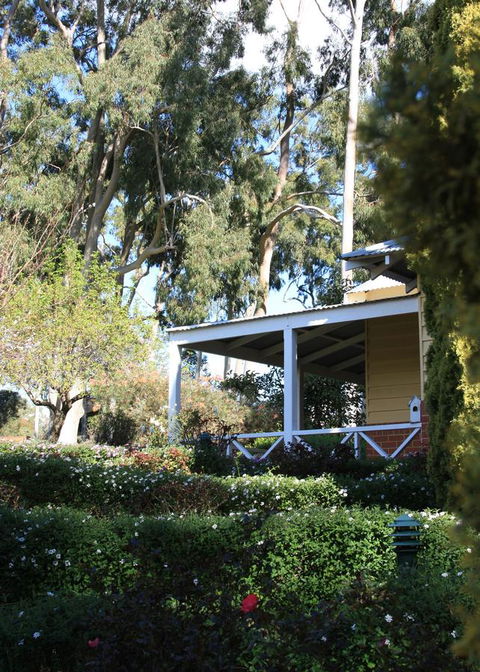 Two Sisters Chalets - Hervey Bay Accommodation 23