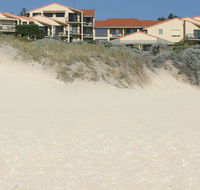 Scarborough  Absolutely Beachfront - Hervey Bay Accommodation