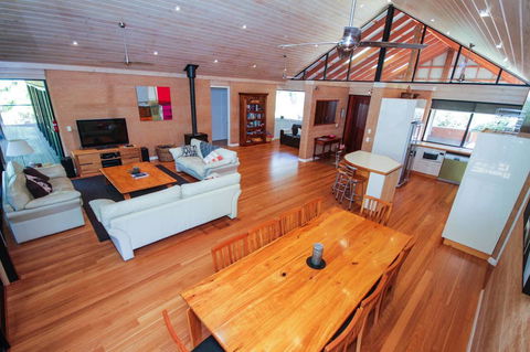 Arum - Close To The Margaret River - Tourism Hervey Bay 22