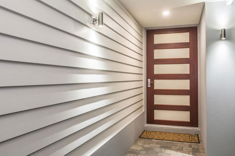 15 Cabot Close - Hervey Bay Accommodation 1