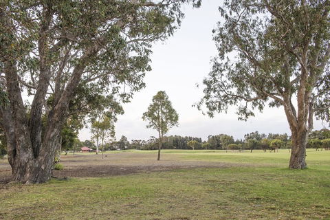 15 Cabot Close - Hervey Bay Accommodation 25