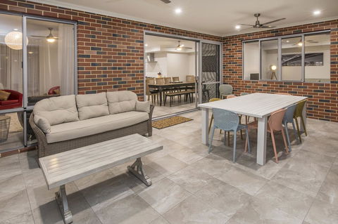 15 Cabot Close - Hervey Bay Accommodation 22