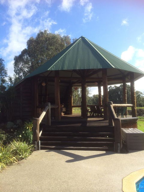 Nivalis Bed And Breakfast - Tourism Hervey Bay 38