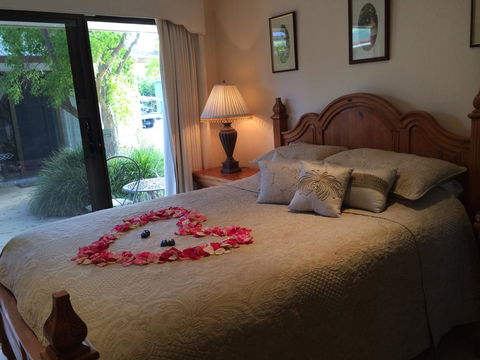 Nivalis Bed And Breakfast - Tourism Hervey Bay 2