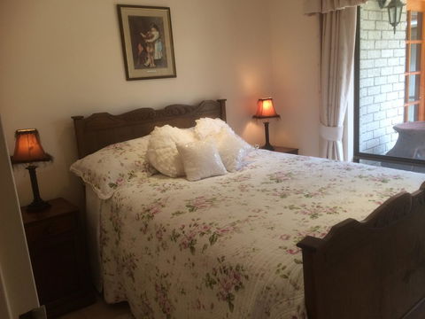 Nivalis Bed And Breakfast - Tourism Hervey Bay 12