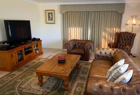 Nivalis Bed And Breakfast - Tourism Hervey Bay 21
