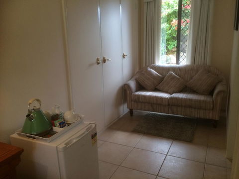Nivalis Bed And Breakfast - Tourism Hervey Bay 24