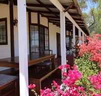 Daisy Cottage - Hervey Bay Accommodation