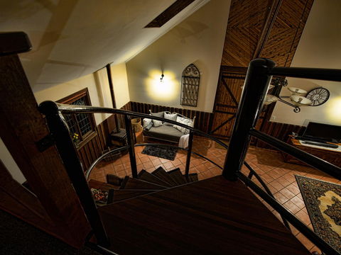 Oak Tree Barn Bridgetown - Hervey Bay Accommodation 0