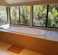 Jarrah Grove Forest Retreat - Hervey Bay Accommodation