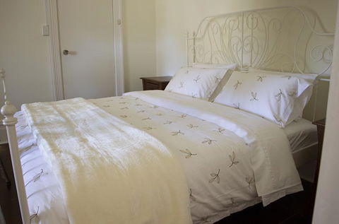 Bickley Valley Cottage - Tourism Hervey Bay 12