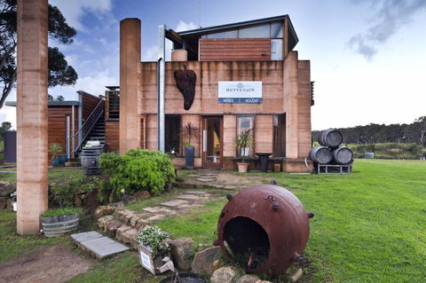 Bettenays Margaret River - Hervey Bay Accommodation 5