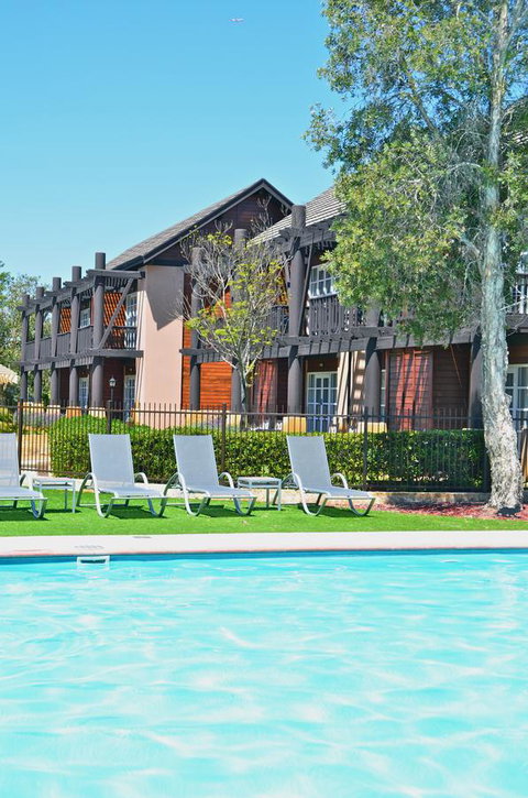 Novotel Vines Resort Swan Valley - Hervey Bay Accommodation 25