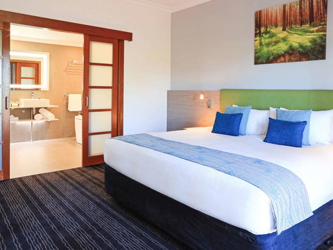 Novotel Vines Resort Swan Valley - Hervey Bay Accommodation 28