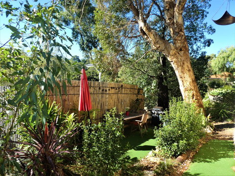 Treetops Cottage - Hervey Bay Accommodation 8