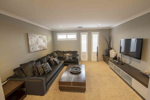 Magnificent Beach Retreat - Tourism Hervey Bay 22