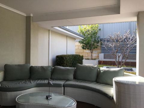 Magnificent Beach Retreat - Tourism Hervey Bay 35