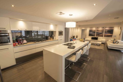 Magnificent Beach Retreat - Tourism Hervey Bay 27