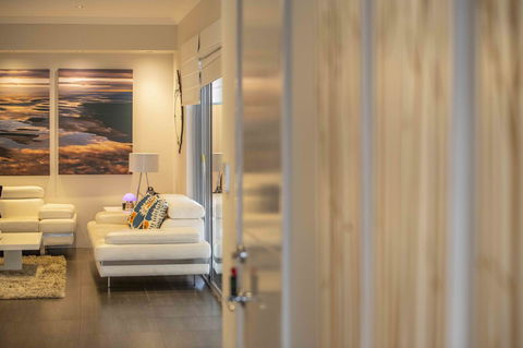 Magnificent Beach Retreat - Tourism Hervey Bay 25