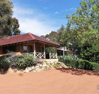 Eleebana Guest House - Tourism Hervey Bay