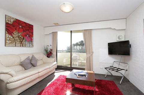 Atrium Hotel Mandurah - Hervey Bay Accommodation 42
