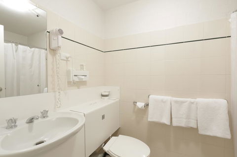 Atrium Hotel Mandurah - Hervey Bay Accommodation 37