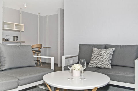 Atrium Hotel Mandurah - Hervey Bay Accommodation 22