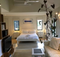 DESIGNER'S STUDIO - Hervey Bay Accommodation