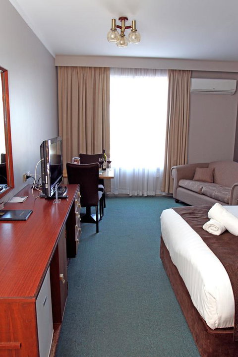 Hospitality Esperance SureStay Collection By Best Western - Hervey Bay Accommodation 43