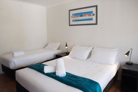 Jurien Bay Hotel Motel - Hervey Bay Accommodation 13