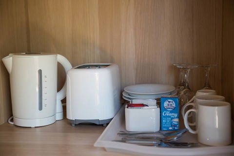 Jurien Bay Hotel Motel - Hervey Bay Accommodation 4