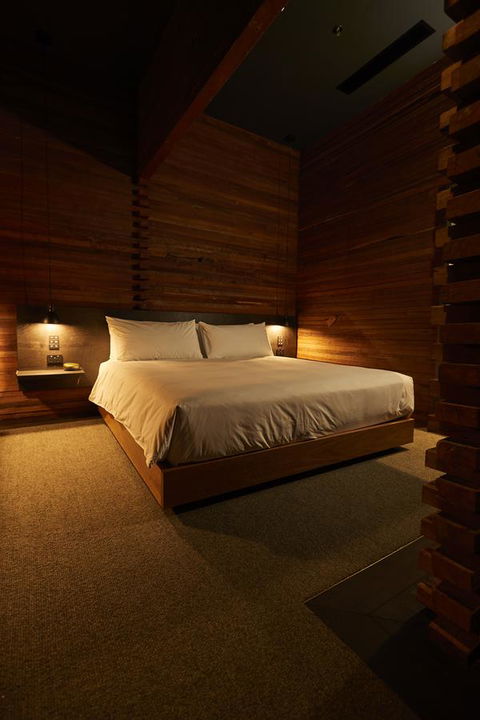 The Premier Mill Hotel - Hervey Bay Accommodation 9