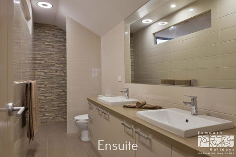 7 Kestrel Place - Tourism Hervey Bay 13