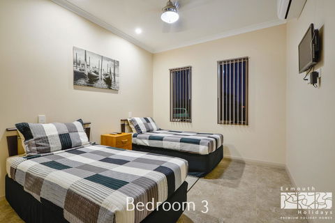 7 Kestrel Place - Tourism Hervey Bay 14