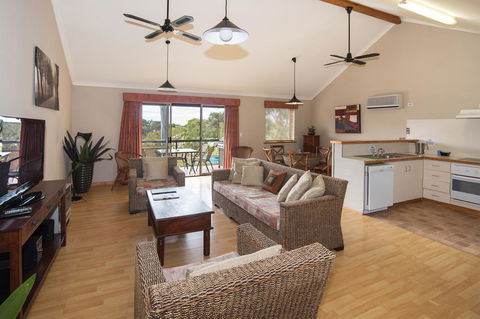 Bay Village Resort Dunsborough - Hervey Bay Accommodation 19