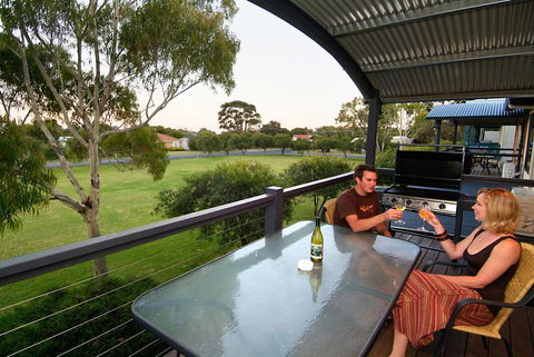 Bay Village Resort Dunsborough - Hervey Bay Accommodation 2
