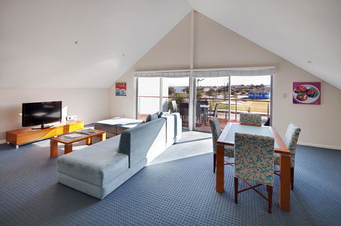 Seashells Mandurah - Hervey Bay Accommodation 3