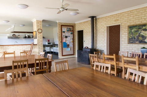 Baywatch Retreat Augusta - Hervey Bay Accommodation 36