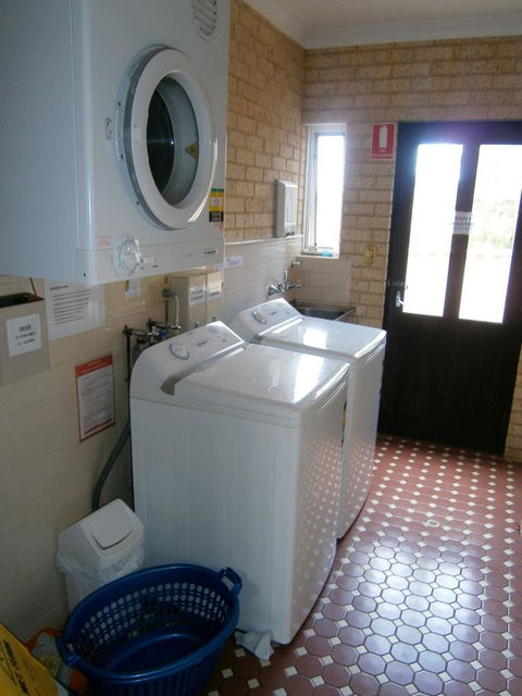 Baywatch Retreat Augusta - Hervey Bay Accommodation 27