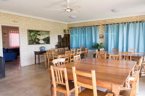 Baywatch Retreat Augusta - Hervey Bay Accommodation 17