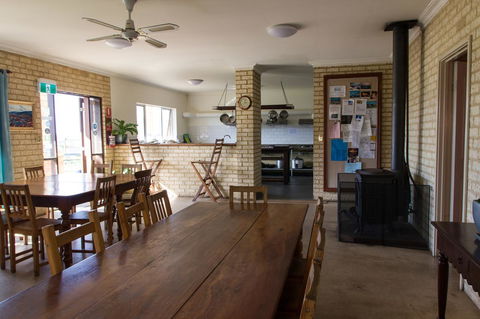Baywatch Retreat Augusta - Hervey Bay Accommodation 21