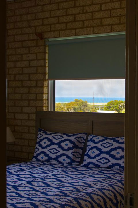 Baywatch Retreat Augusta - Hervey Bay Accommodation 10