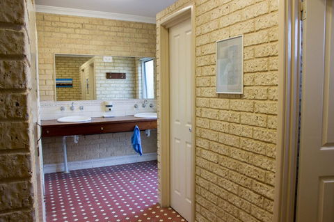 Baywatch Retreat Augusta - Hervey Bay Accommodation 22