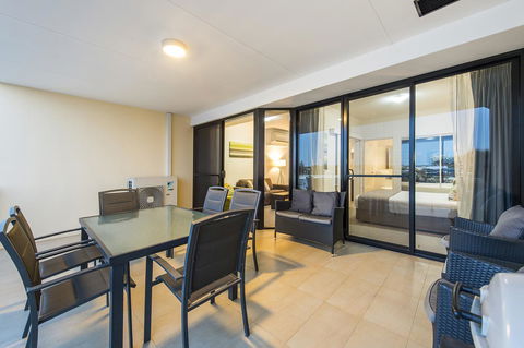 Dolphin Quay Apartments - Hervey Bay Accommodation 38